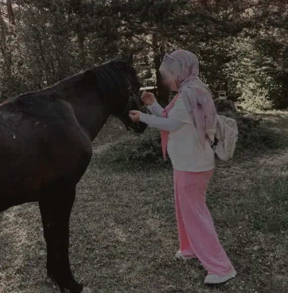 Elisa, 29