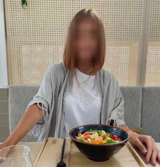 Emily, 37