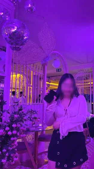 Fiona, 31