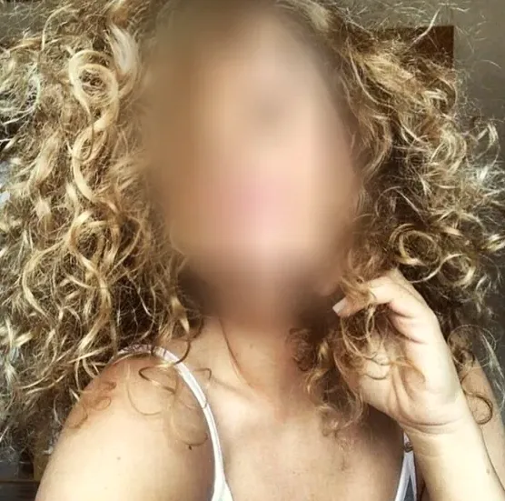 Greta, 25