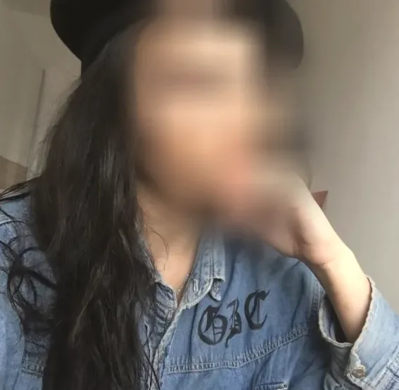 Josephine, 28