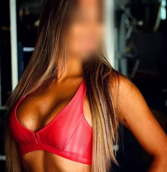Lena, 30