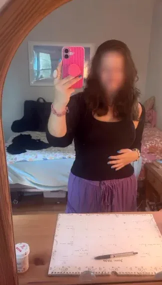 Marina, 27