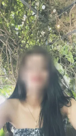 Melike, 24