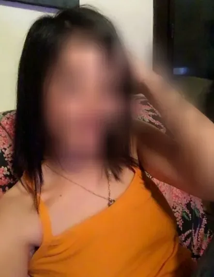 Mira, 32