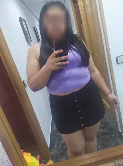 Paula, 34