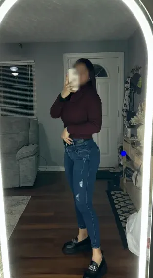 Theresa, 29