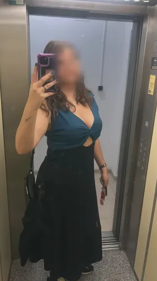 Viktoria, 35