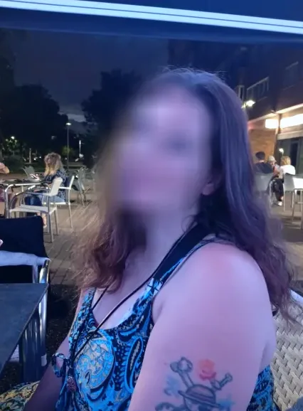 Zeynep, 34